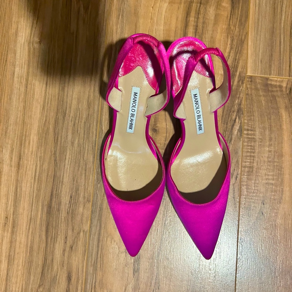 Manolo Blahnik Carolyne 70 Satin - Picture 1 of 6